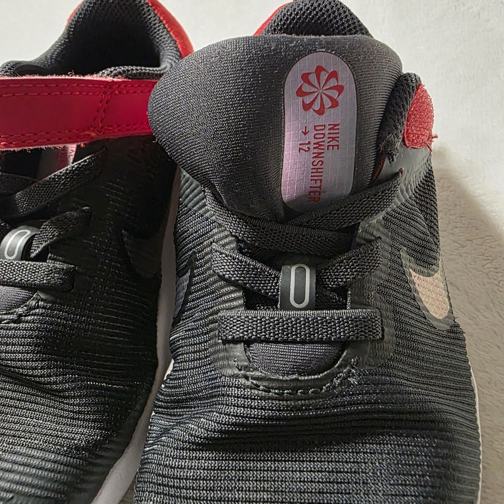 Nike Black and Red Performance Sneakers